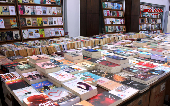 في ثقافي طرطوس.. أكثر من 10 آلاف عنوان يتنافسون في معرض الكتاب
