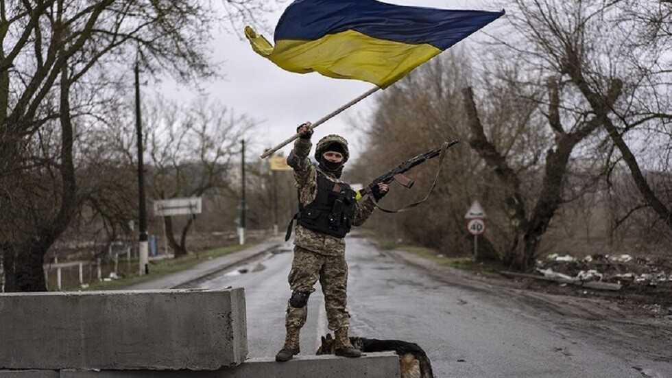 قائد الجيش الأوكراني يعترف بـ “وضع صعب” في ساحة المعركة